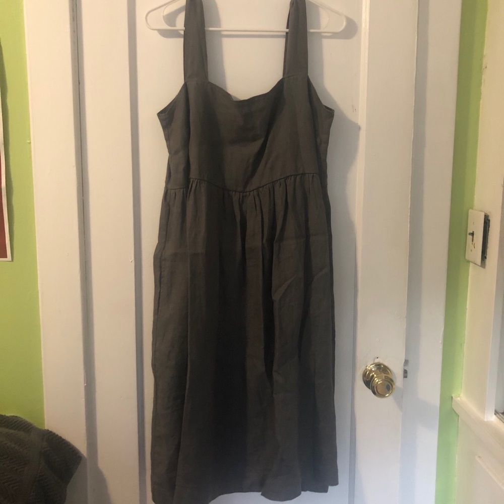 linenfox linen midi dress